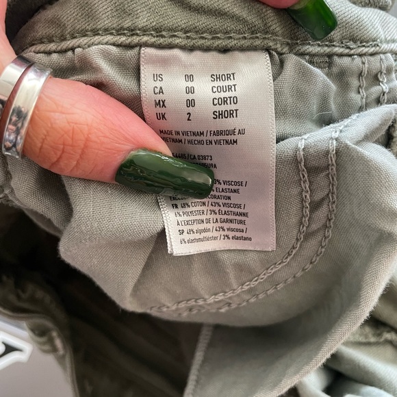 Pre distressed skinny jeans - Picture 6 of 6